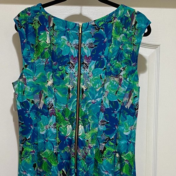NWT Scuba Fit & Flare Dress Floral Back Zip Blue Black size 16 - Picture 7 of 14